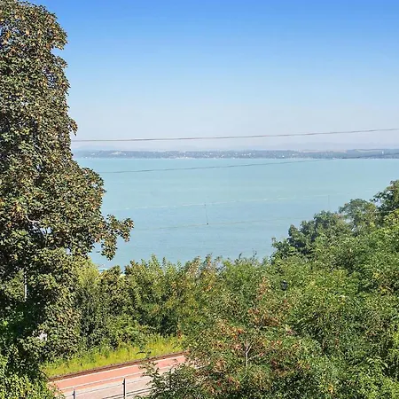 Two-bedroom Holiday In * Balatonvilágos